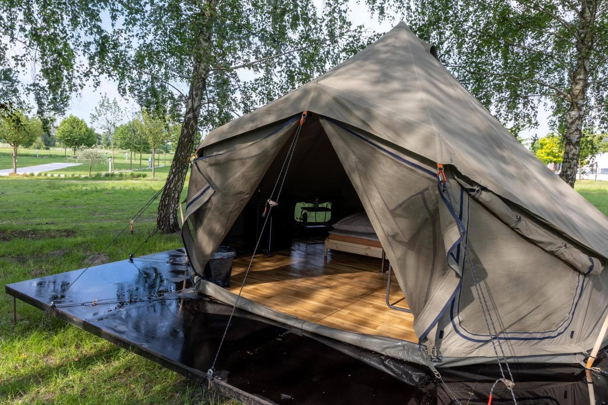 Beztroska Zatoka - Osrodek Wypoczynkowy Jacuzzi & Sauna Polajewo Exterior foto